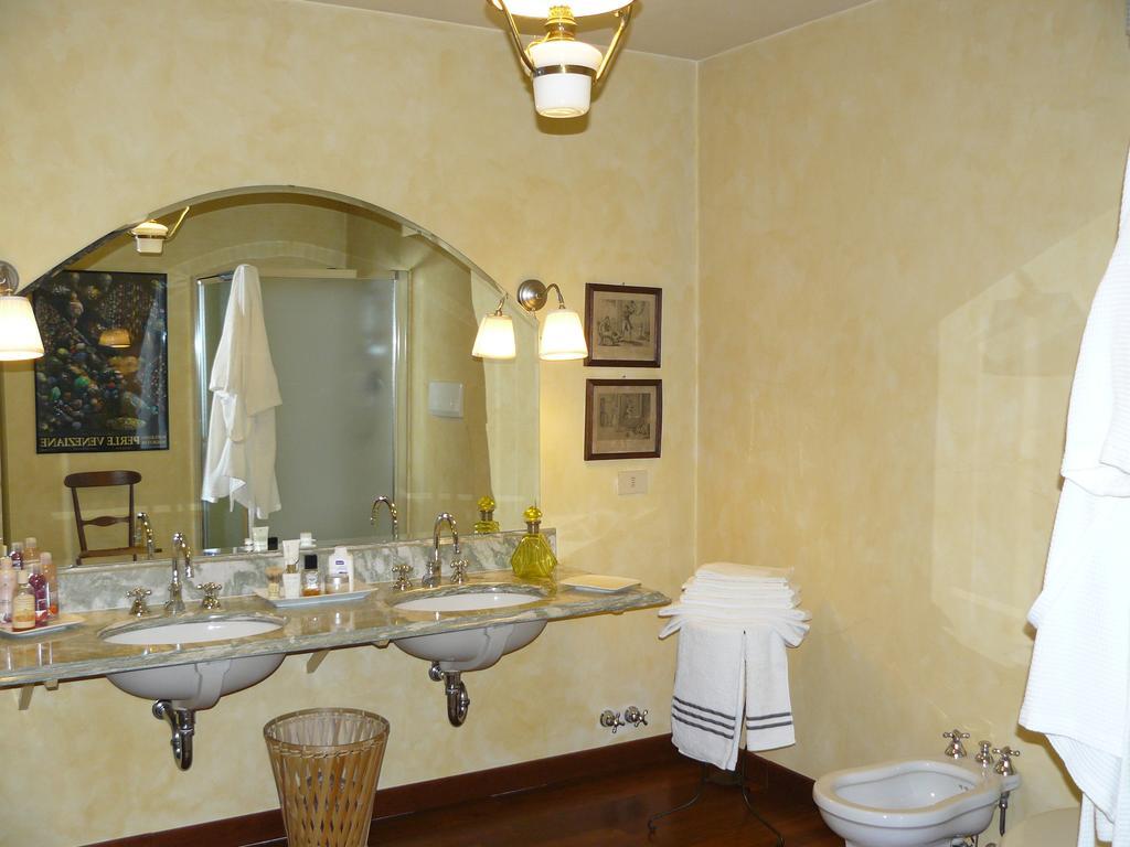 Al Concerto Bed and Breakfast San Benigno Canavese Kamer foto